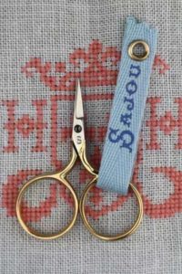 sago little monster scissors