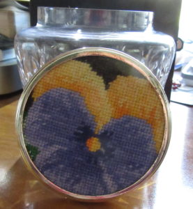 Lynda Cook needlepoint pansy in top of cut crystal jat
