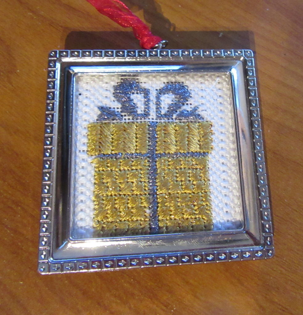 Background Ideas Dense Darning Pattern Nuts about Needlepoint